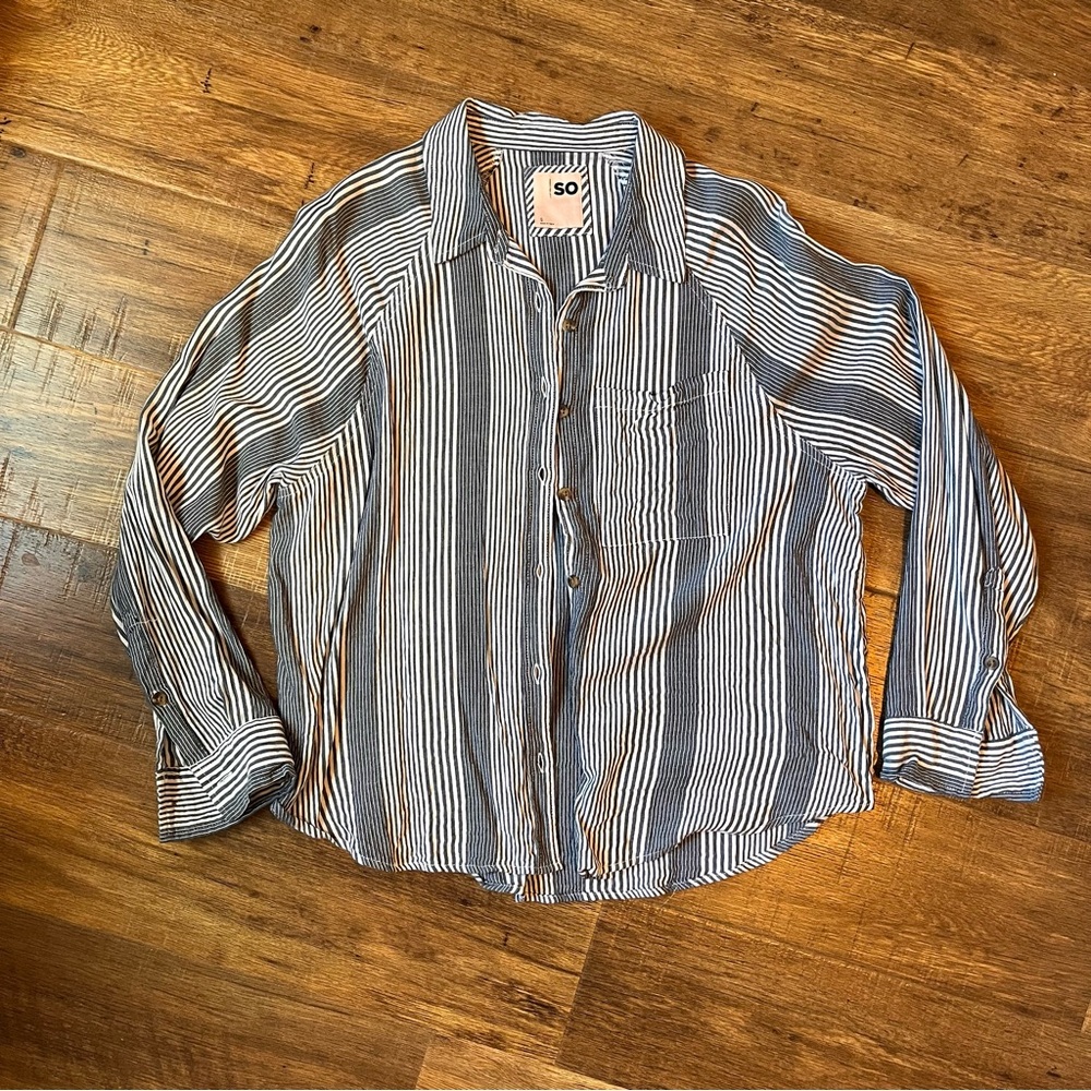 SO Women’s Striped Button Down Shirt